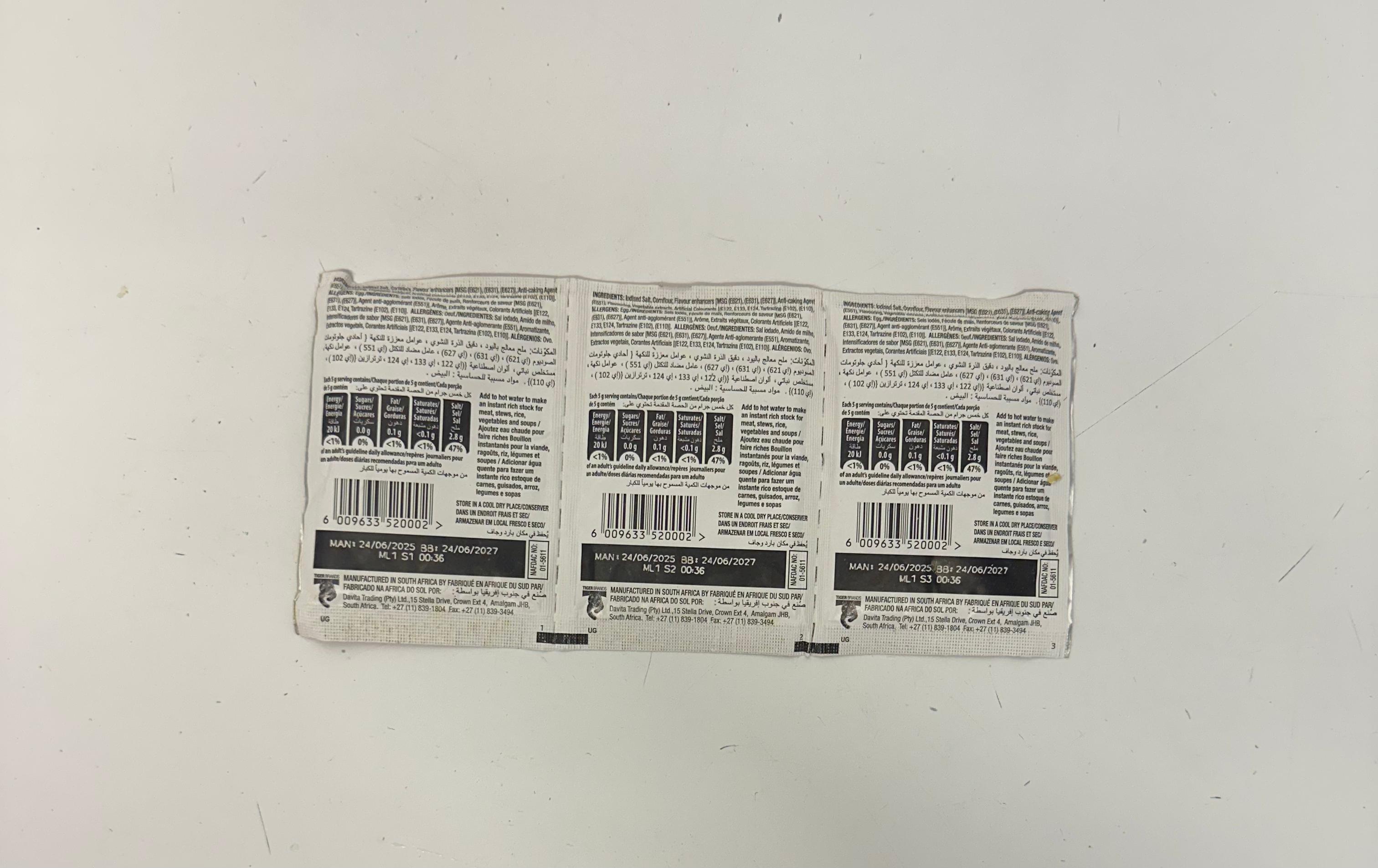 BENNY CHICKEN FLAVOURED STOCK SEASONING - row of 3 single packs